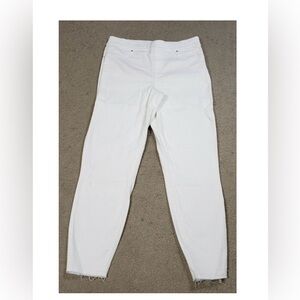 SPANX Jeans Leggings L White Distressed Raw Hem Pull-On Stretch Control 20229R